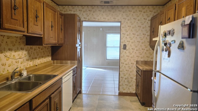 Image 18 of 29 For 3627 Poplar W