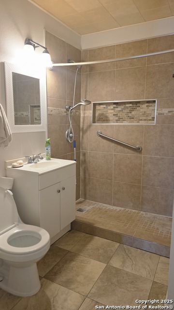 Image 5 of 29 For 3627 Poplar W