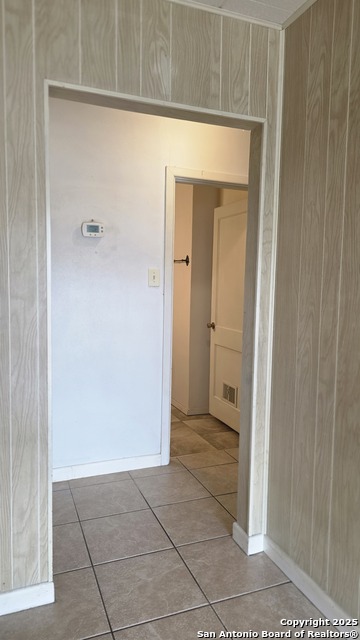 Image 6 of 29 For 3627 Poplar W