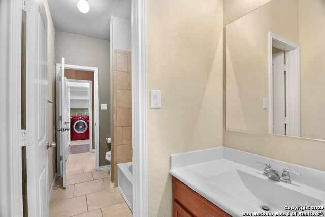 Listing photo id 10 for 14528 Prairie Pass