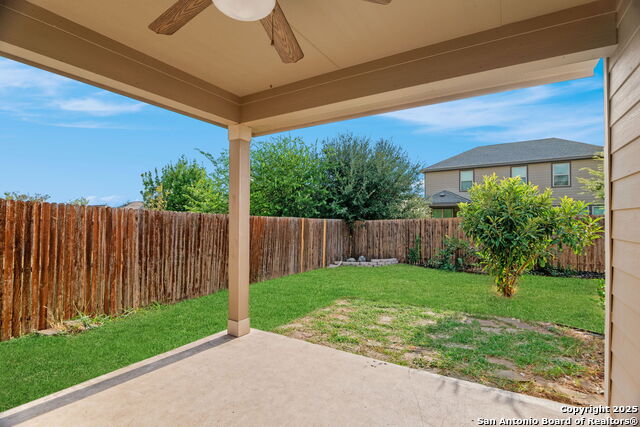 Listing photo id 14 for 14528 Prairie Pass