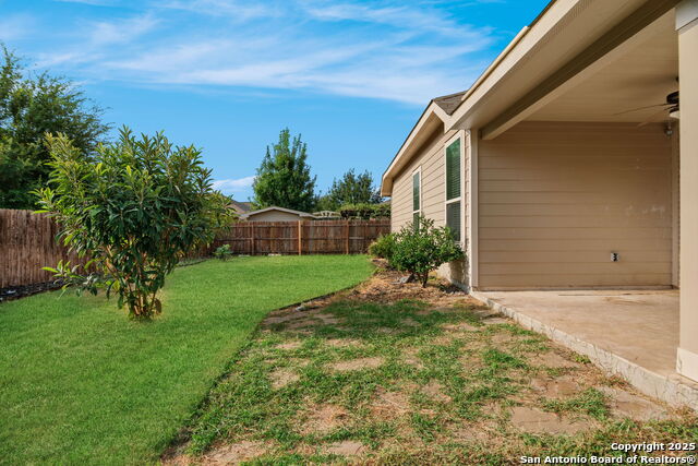 Listing photo id 16 for 14528 Prairie Pass