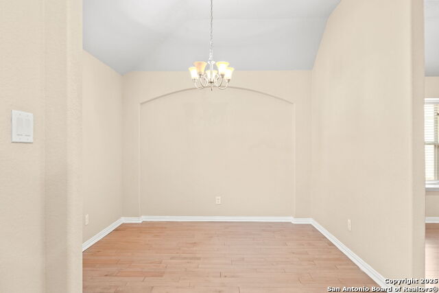 Listing photo id 2 for 14528 Prairie Pass