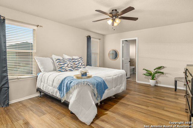 Listing photo id 12 for 1827 Aspen Silver