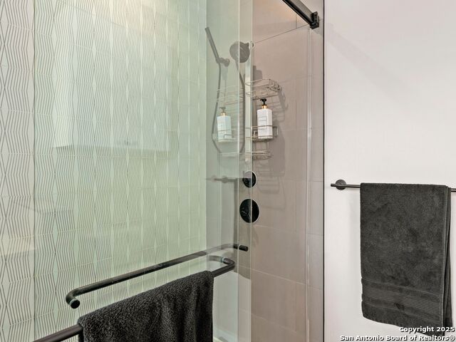 Image 18 of 34 For 1208 Academy Ave N 3201