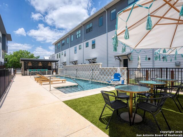 Image 8 of 34 For 1208 Academy Ave N 3201