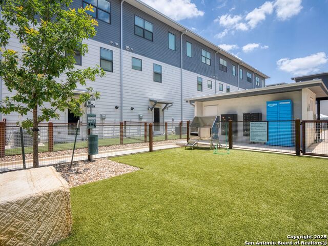 Image 9 of 34 For 1208 Academy Ave N 3201