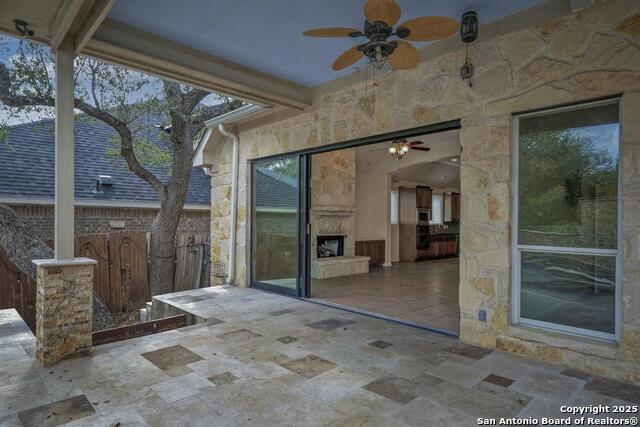 Listing photo id 27 for 1231 Walkers Way