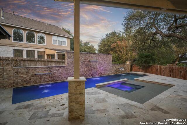 Listing photo id 29 for 1231 Walkers Way