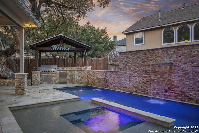 Listing photo id 30 for 1231 Walkers Way