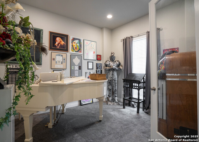 Listing photo id 0 for 28417 Shailene