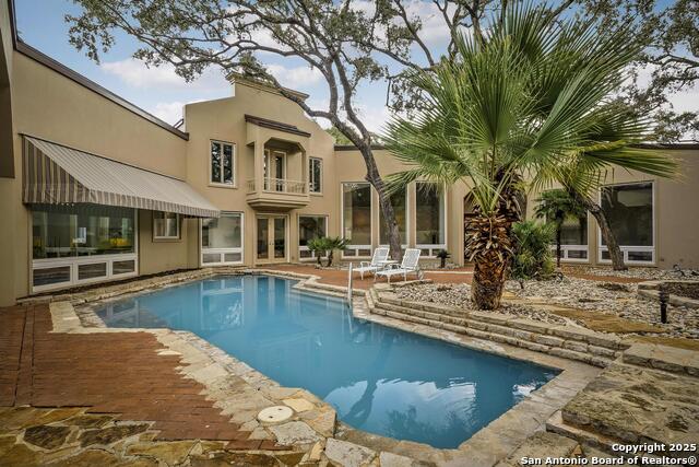 Image 3 of 35 For 212 La Rue Ann