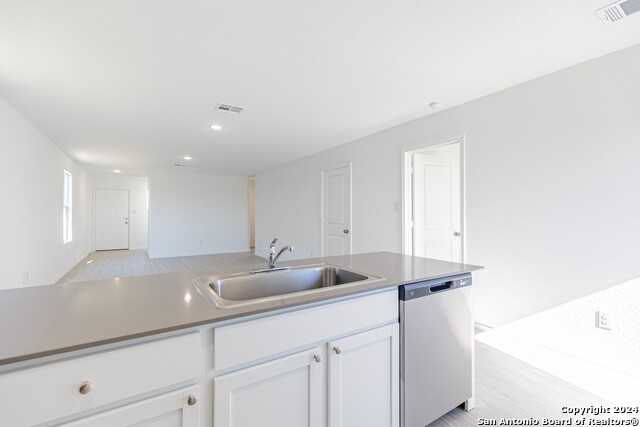 Image 12 of 29 For 1631 Knoll Ridge