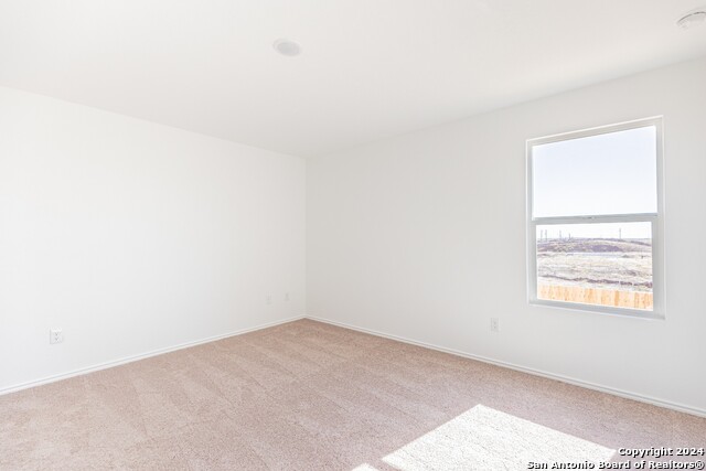 Image 14 of 29 For 1631 Knoll Ridge