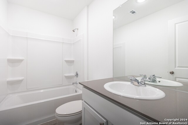 Image 20 of 29 For 1631 Knoll Ridge