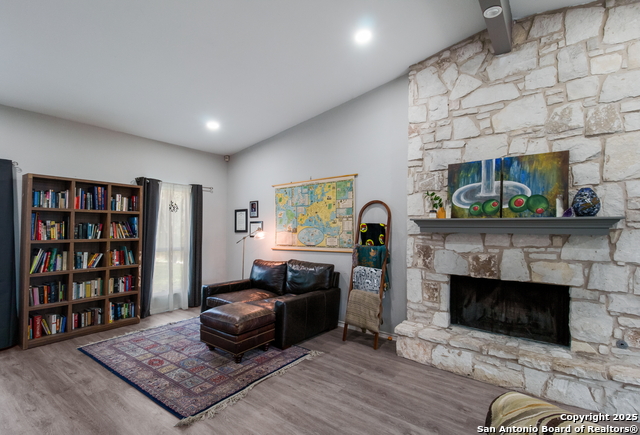 Image 10 of 30 For 11214 Blue Waters