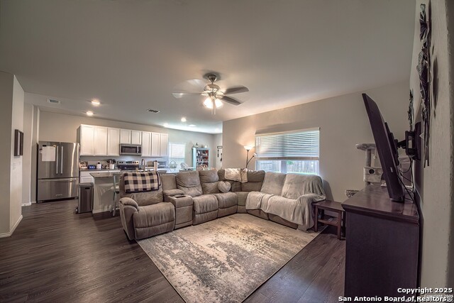 Listing photo id 9 for 2011 Fishing Stone