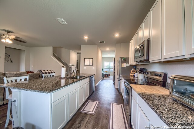 Listing photo id 12 for 2011 Fishing Stone