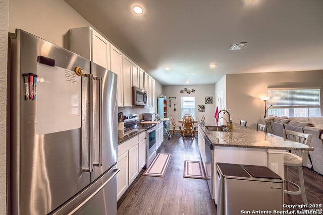 Listing photo id 13 for 2011 Fishing Stone