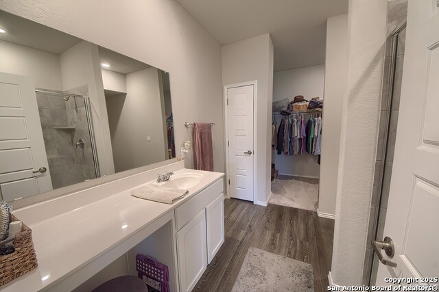 Listing photo id 17 for 2011 Fishing Stone