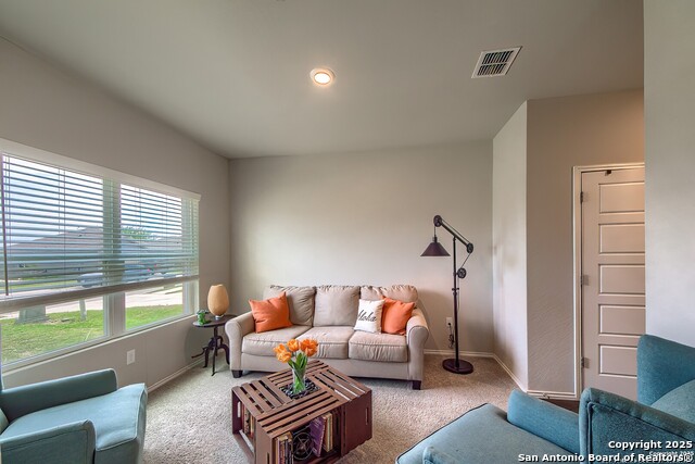 Listing photo id 4 for 2011 Fishing Stone