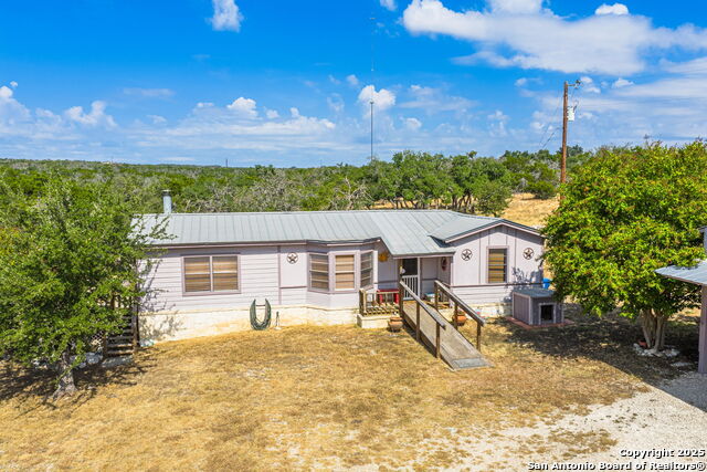 Listing photo id 1 for 1341 Thrill Hill Rd