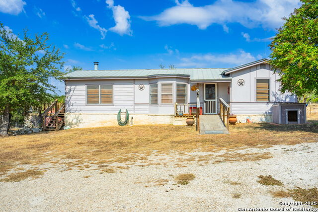 Listing photo id 2 for 1341 Thrill Hill Rd