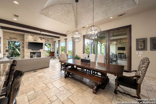 Listing photo id 8 for 631 Menger Springs