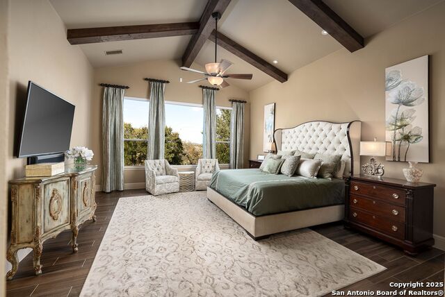 Listing photo id 23 for 631 Menger Springs