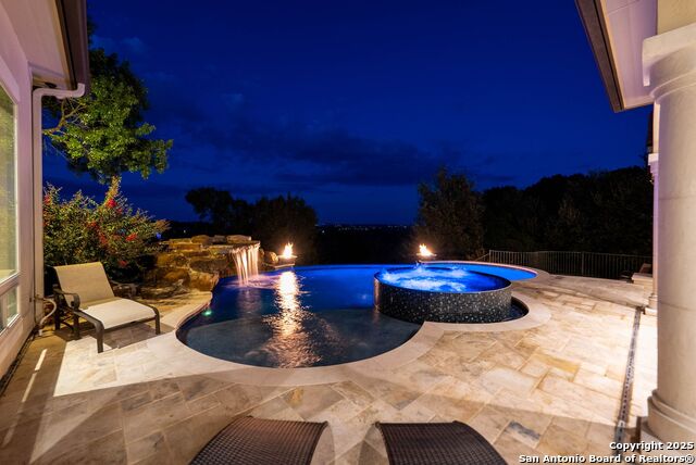 Listing photo id 50 for 631 Menger Springs