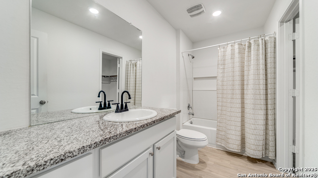 Image 14 of 19 For 8107 Nube Medina