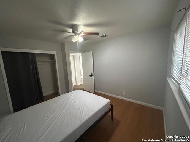 Image 17 of 25 For 6403 Ridge Creek