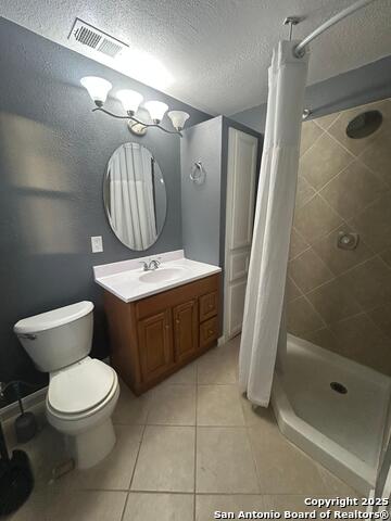 Image 21 of 25 For 6403 Ridge Creek