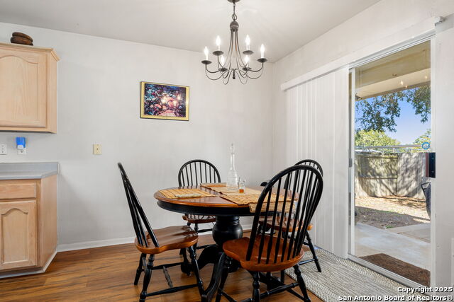 Image 11 of 34 For 2039 Cornerstone Dr