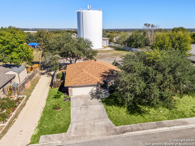 Image 27 of 34 For 2039 Cornerstone Dr