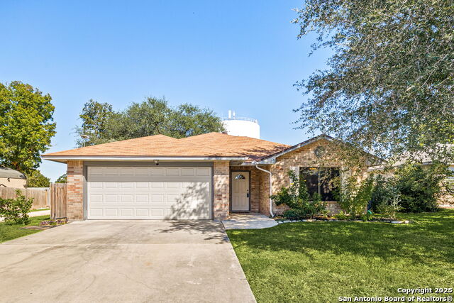 Image 4 of 34 For 2039 Cornerstone Dr