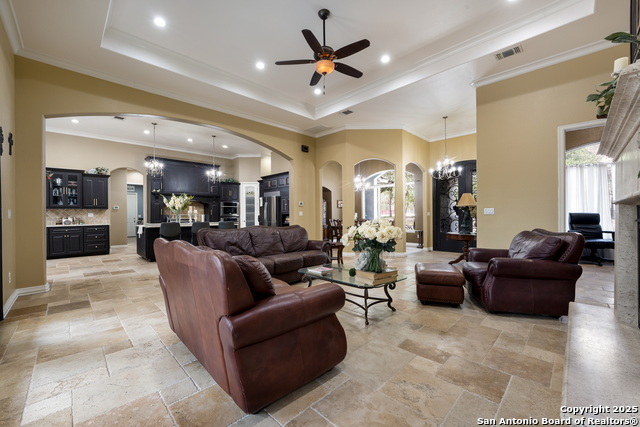 Image 13 of 43 For 22580 Priest