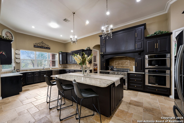 Image 15 of 43 For 22580 Priest