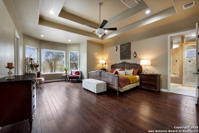 Image 20 of 43 For 22580 Priest