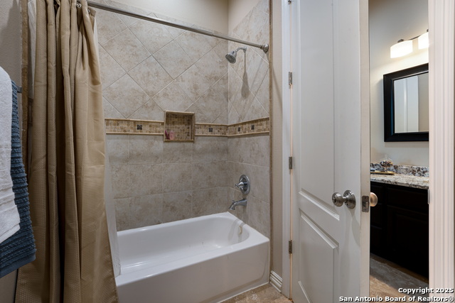 Image 28 of 43 For 22580 Priest