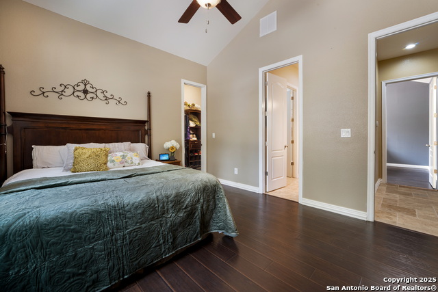 Image 30 of 43 For 22580 Priest