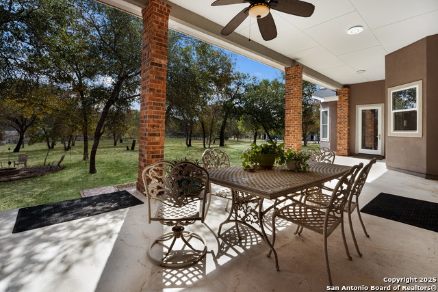 Image 5 of 43 For 22580 Priest