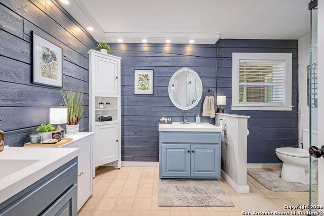 Image 19 of 30 For 6841 Country View