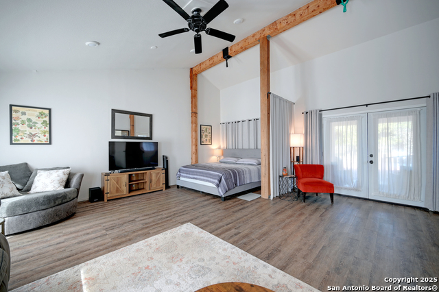 Image 23 of 30 For 6841 Country View