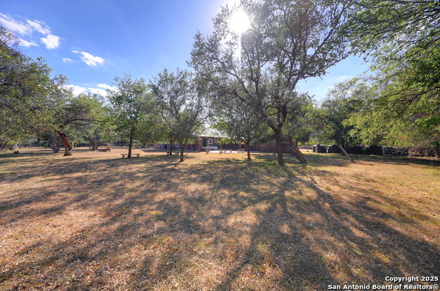 Image 29 of 30 For 6841 Country View