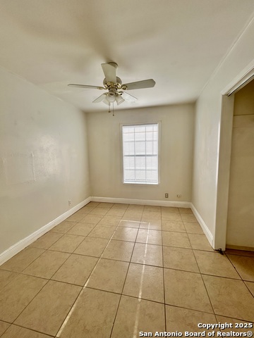 Image 6 of 7 For 313 Mockingbird