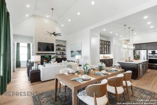 Image 14 of 31 For 4714 Clover Field