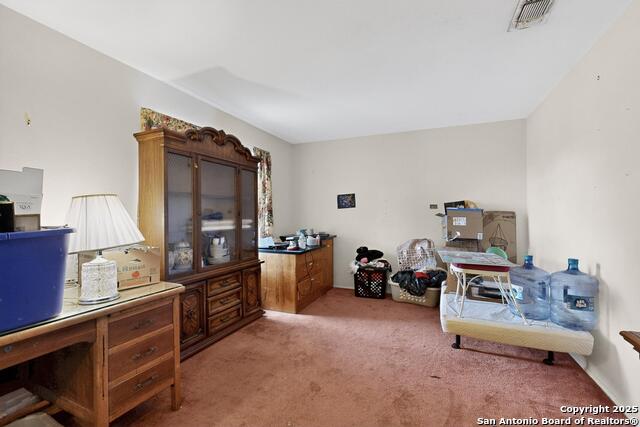 Image 11 of 38 For 5215 Village Row