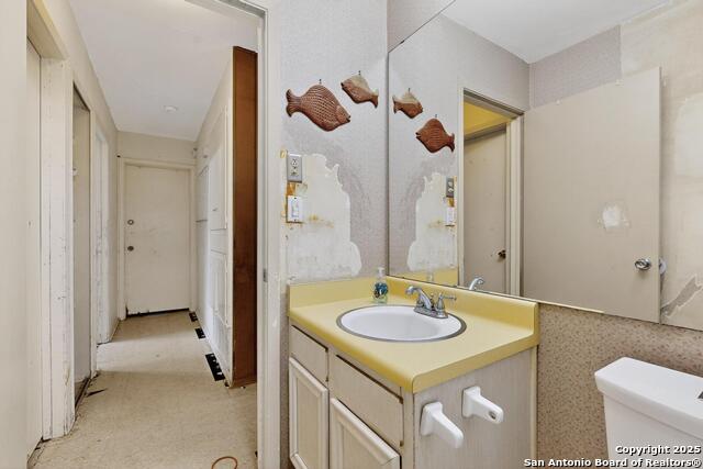 Image 26 of 38 For 5215 Village Row