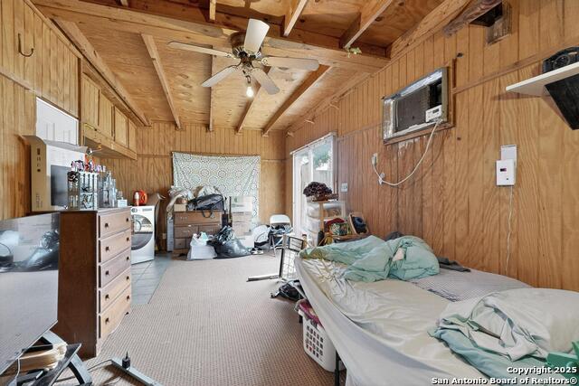 Image 29 of 38 For 5215 Village Row